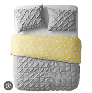 VCNY Home Scottsdale Ruched 3 Piece Reversible Queen Bedding Duvet Cover Set